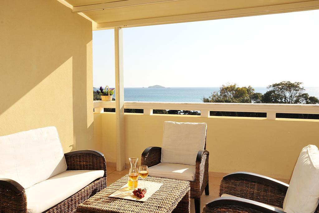 Aithra -Agios Petros Andros Villa Gavrio Eksteriør billede